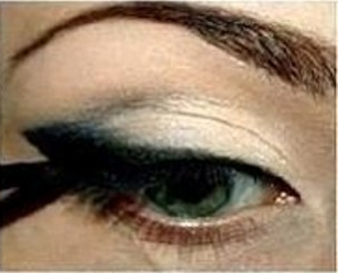 Красивый макияж для зелёных глаз пошагово